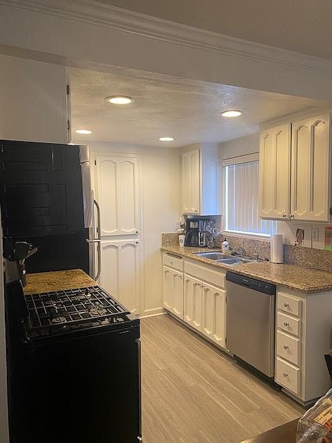 1st image of 1625 E G St #C