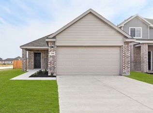 108 Musgrove Rd, Everman, TX 76140