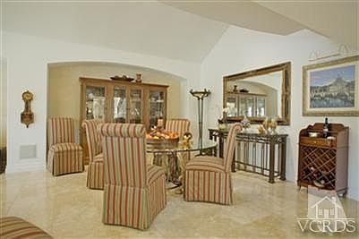 4th image of 2636 Oakshore Dr