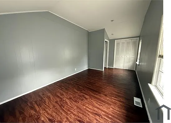 452 Bluff Dr — Photo 6