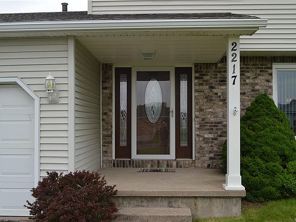 2nd image of 2217 Tawny Dr