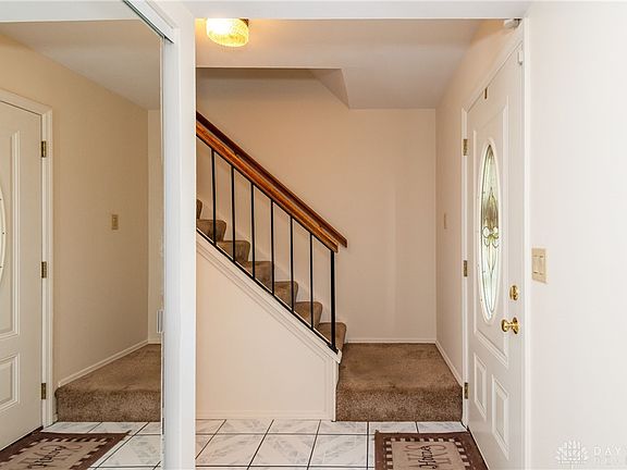 3rd image of 6946 Caldwell Cir