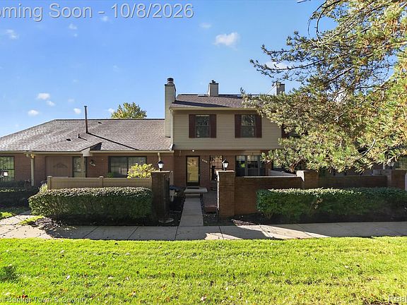 3rd image of 38804 Country Cir
