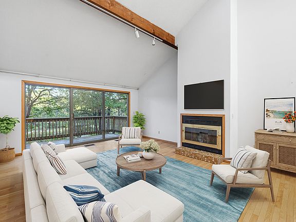 4th image of 5 Riverview Avenue UNIT 5G