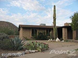 Front yard from SW corner to NE