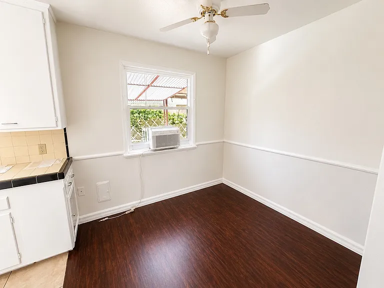 228 W Riggin St #228 — Photo 6