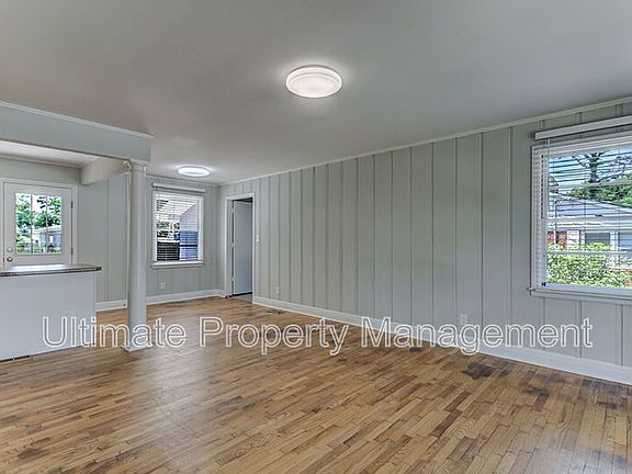 3rd image of 5332 Wrightsville Ave