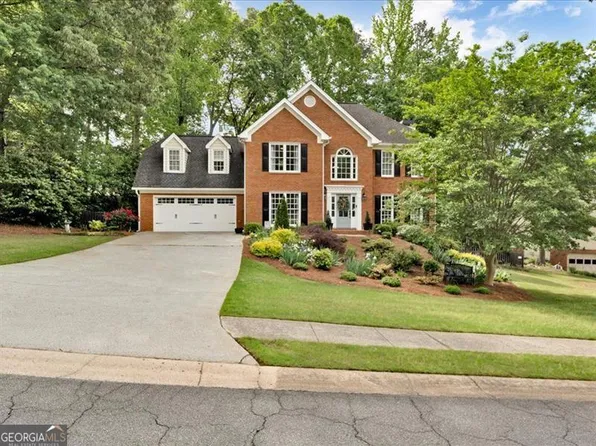 5625 Brookstone Dr NW, Acworth, GA 30101