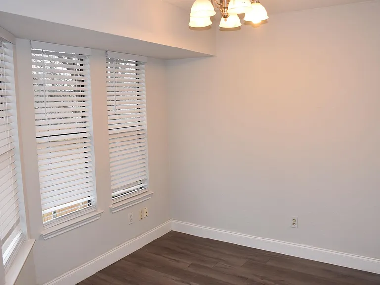 1810 Rawhide Loop — Photo 11