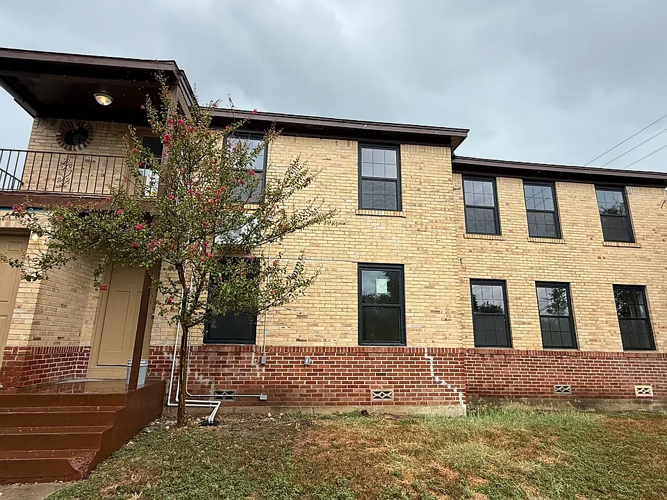 2007 Wilson Blvd #4