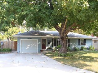 1610 Meadowbrook Dr, Mason City, IA 50401