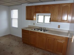 110 Lancaster St APT 2R, Cohoes, NY 12047