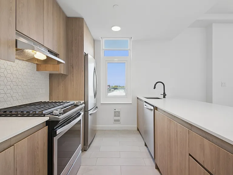 1277 E 14th St #708A — Photo 1
