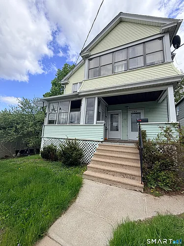 152 Lyons St Photo 1