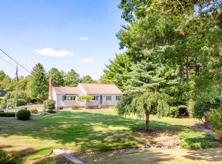 46 Everett St, Norfolk, MA 02056