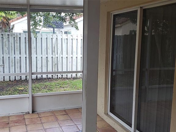 4th image of 1455 Mira Vista Cir #14555