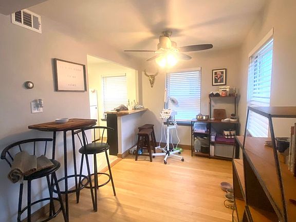 5th image of 4384 N Wilson Dr #3