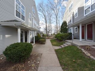 1191 Richmond Rd, Mahwah, NJ 07430