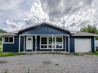 339 E Mill Rd, Alpine, WY 83128