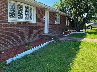 12 Rutland St, Edison, NJ 08817