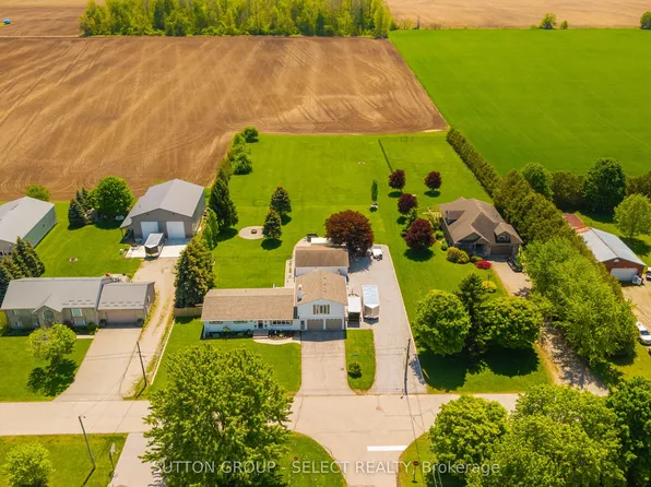51169 Clinton St, Malahide, ON N0L 2J0