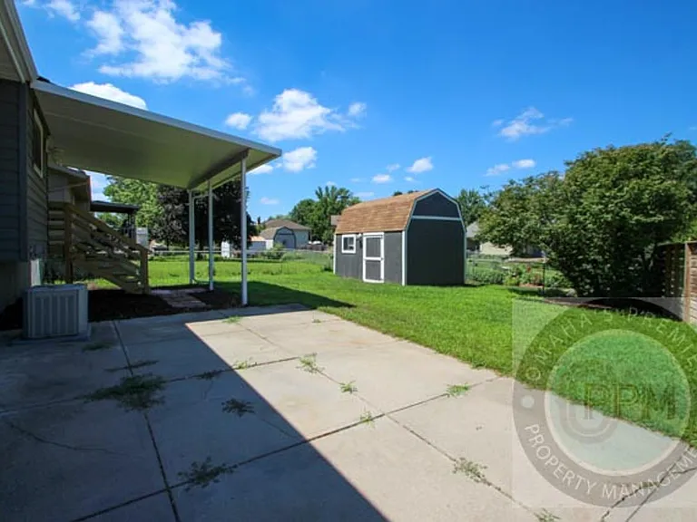 6204 S 140th Ave — Photo 25