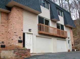 180 Penn Ln, Rochester, NY 14625