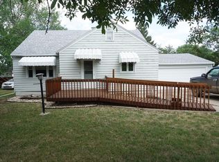 37079 220th St, Wessington Springs, SD 57382