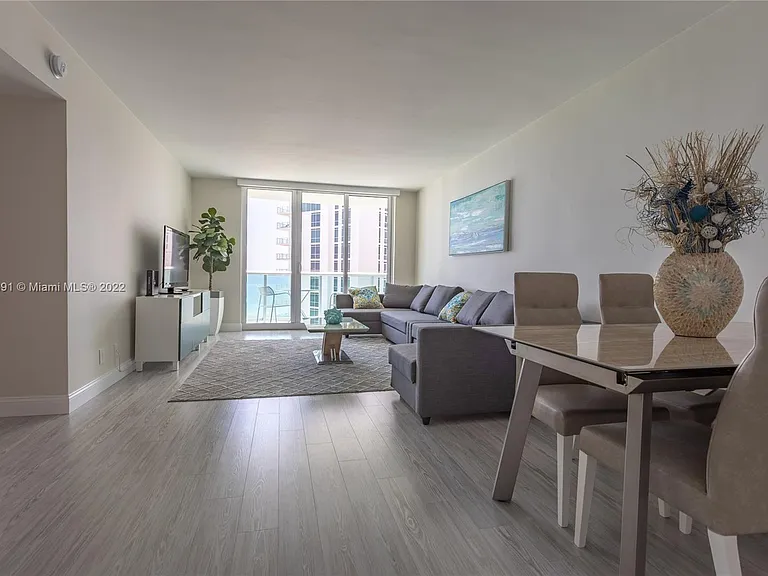 3901 S Ocean Dr #10M — Photo 8