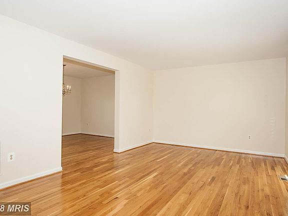 3rd image of 3100 Madison Hill Ct