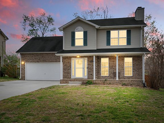 2nd image of 416 Sierra Ct