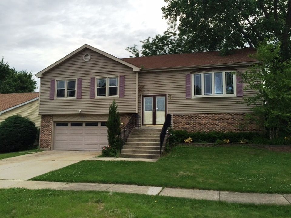 1st image of 1100 N Darlington Cir