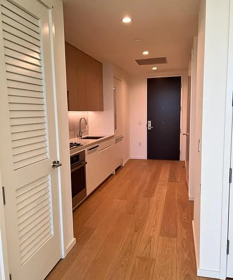 877 Francisco St #1518 — Photo 7