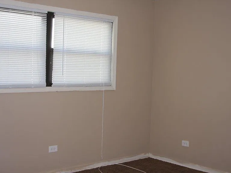 7642 S Exchange Ave #5 — Photo 10