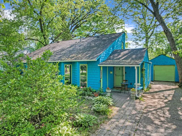 2371 Yost Blvd, Ann Arbor, MI 48104