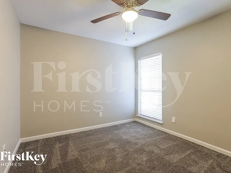 24011 Reagon Canyon Dr — Photo 11