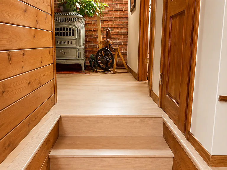 7985 Douglas Dr — Photo 10