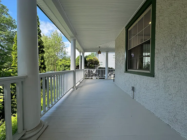 27 Dosoris Way — Photo 5