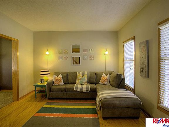 3rd image of 5518 N 140th St