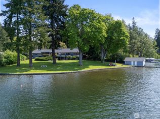 9138 Edgewater Dr SW, Lakewood, WA 98499