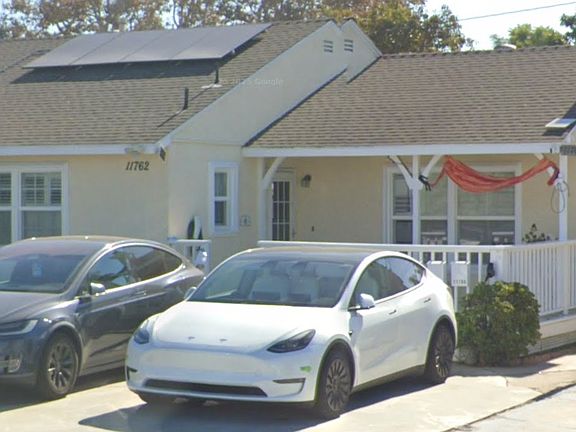 3rd image of 11762 Brookshire Ave