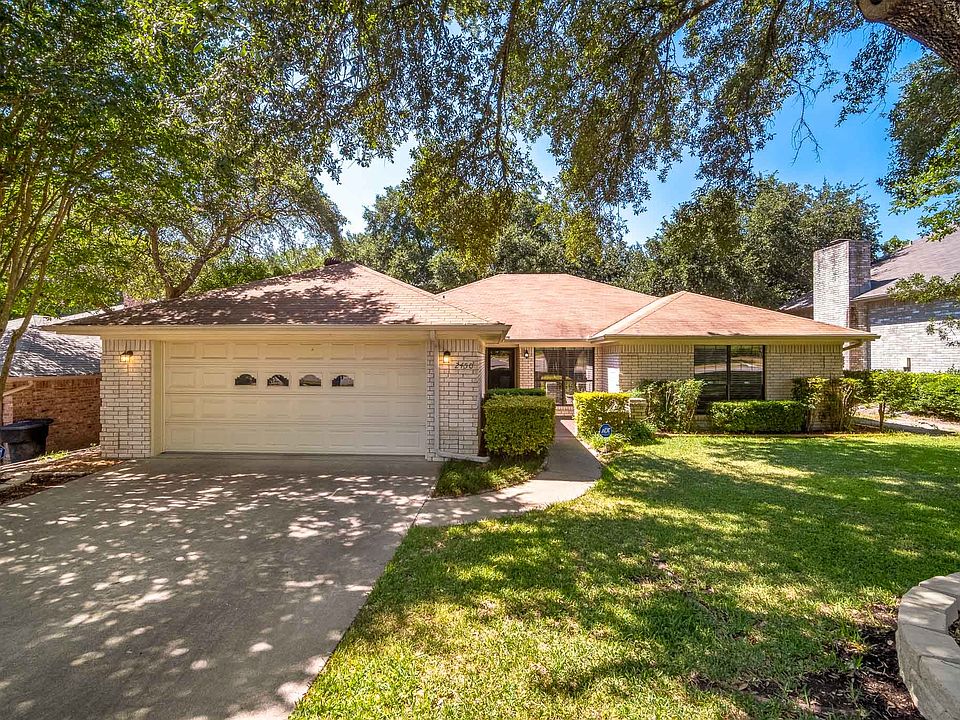 1st image of 2450 Canyon Creek Dr