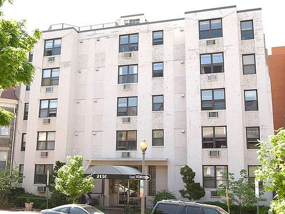The Hastings Court Condominium