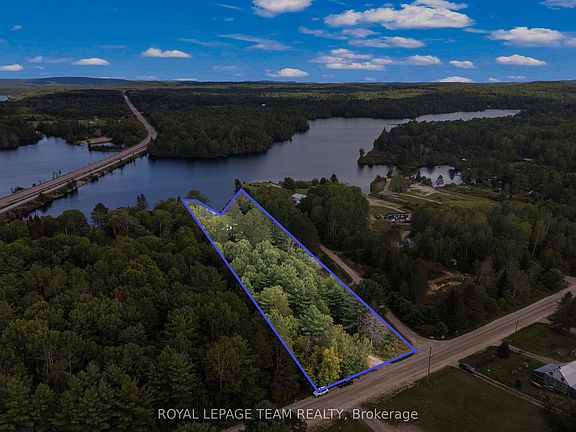 3rd image of 69 Mackey Creek Rd
