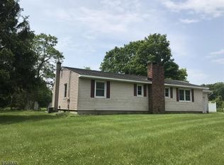 920 Pond Brook Rd, Newton, NJ 07860