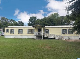 180 Joni Lee Ln, Anniston, AL 36206