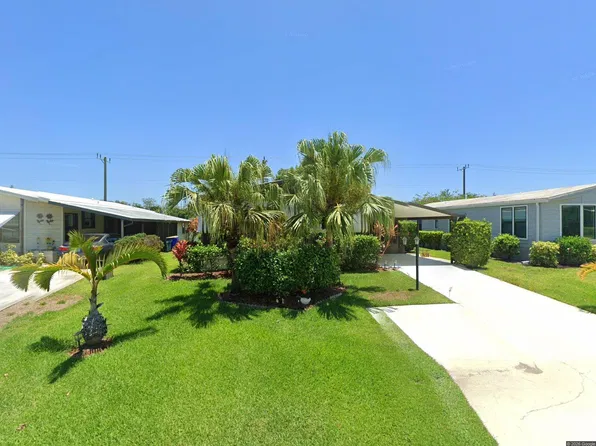 7455 SE INDEPENDENCE Avenue, Hobe Sound, FL 33455