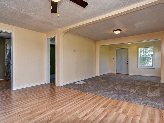 Living/ Dining Space