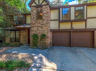 59 Dew Fall Ct, The Woodlands, TX 77380