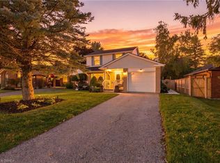 4 Judy Ave, Tillsonburg, ON N4G 4P3